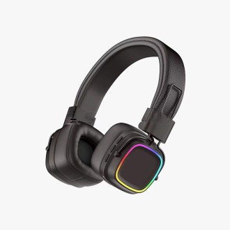 Retro leather noise cancelling headphones
